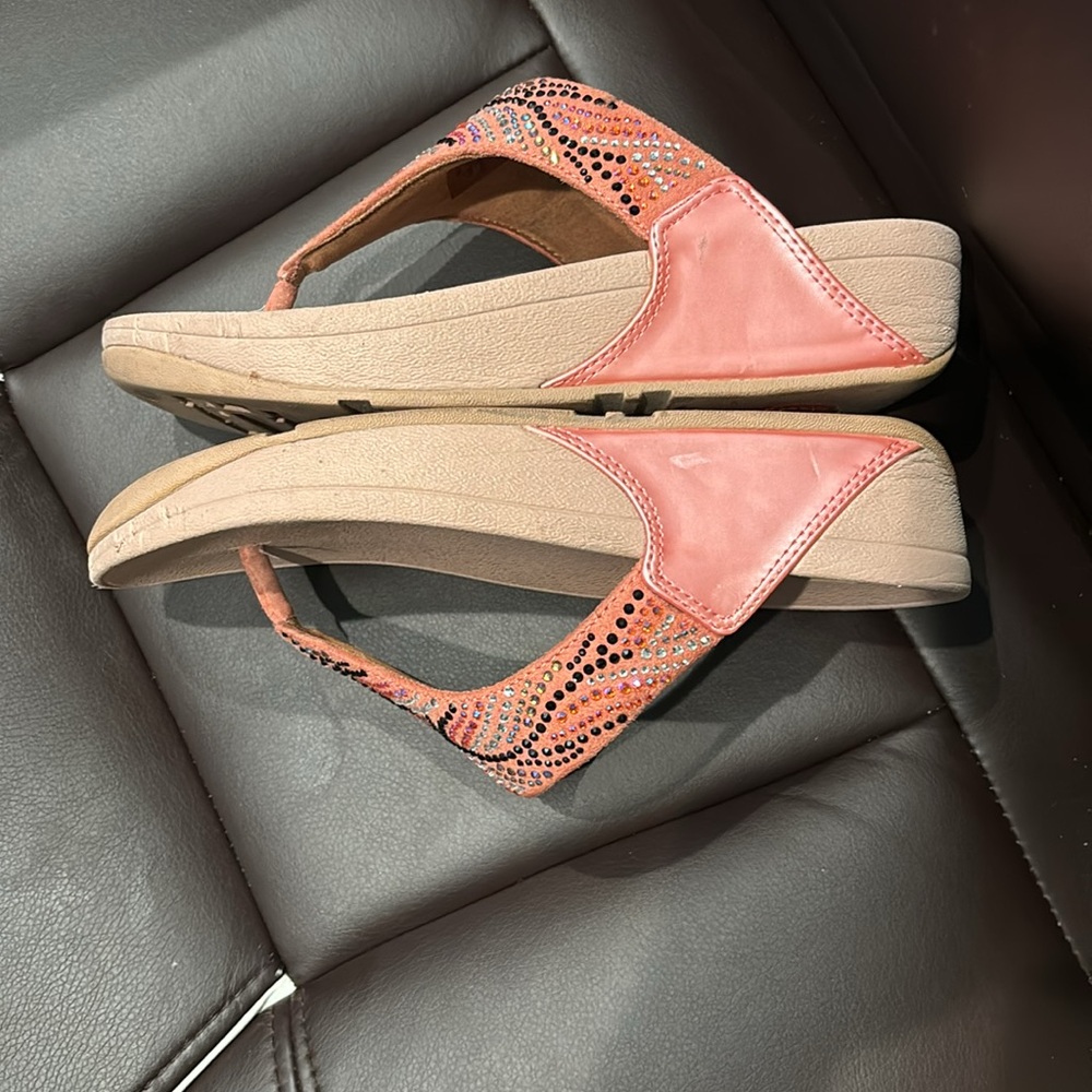 Fir flop rhinestone sandals - Picture 5 of 5